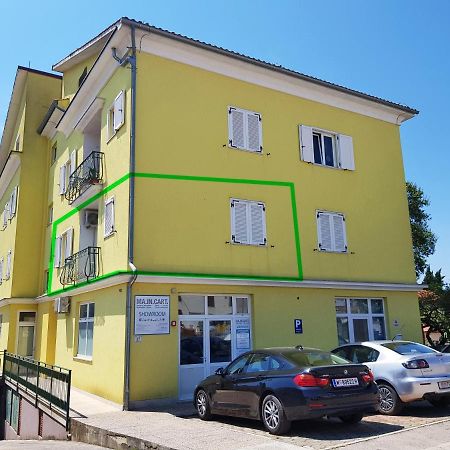Apartment Matika, Terrace Apartment 10 Minutes Walk From Center روفينج المظهر الخارجي الصورة