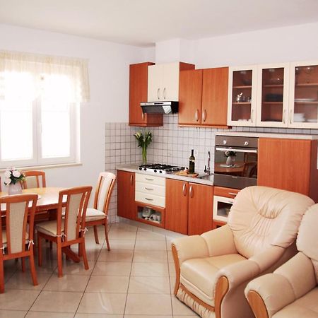 Apartment Matika, Terrace Apartment 10 Minutes Walk From Center روفينج المظهر الخارجي الصورة