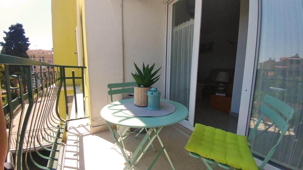 Apartment Matika, Terrace Apartment 10 Minutes Walk From Center روفينج المظهر الخارجي الصورة